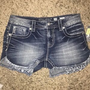 Miss Me Shorts Size 29 NWT